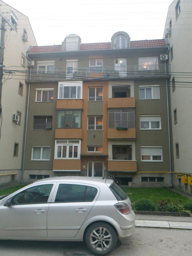 Apartment Paradise Cacak Ngoại thất bức ảnh